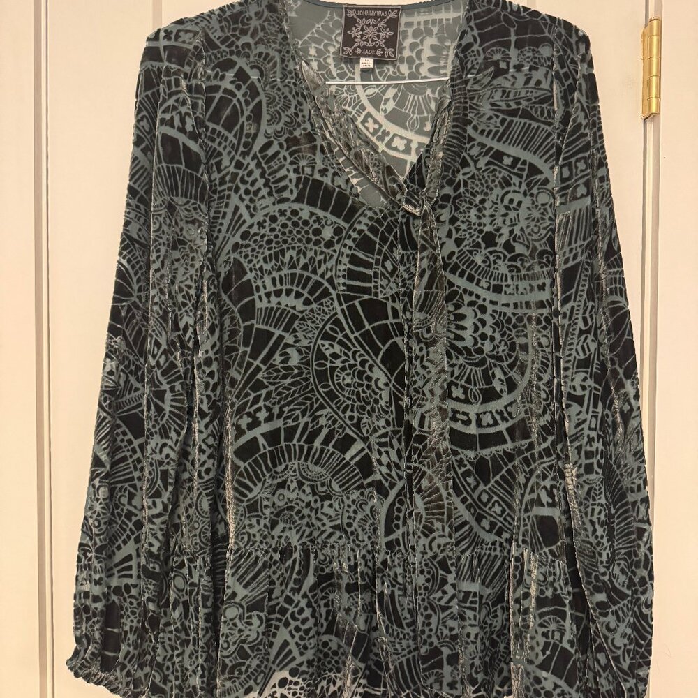 Johnny Was Jade Cut Velvet Blouse Medium